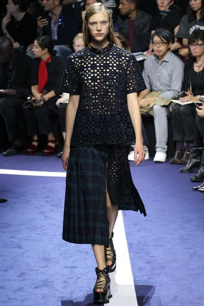 Look 26